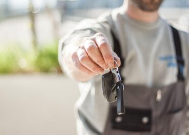 Unlocking the Mystery: Can a Locksmith Make a Car Key?