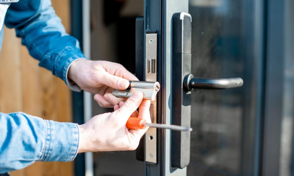 Choosing lock for your business